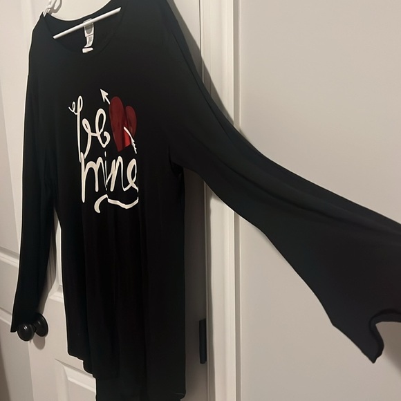 NWT Color Bear 2X Tunic Be Mine Valentine’s Day Long Sleeve Shirt black ♥️ - Picture 4 of 6